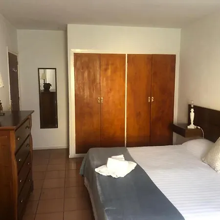 3 Bedroom Апартаменты